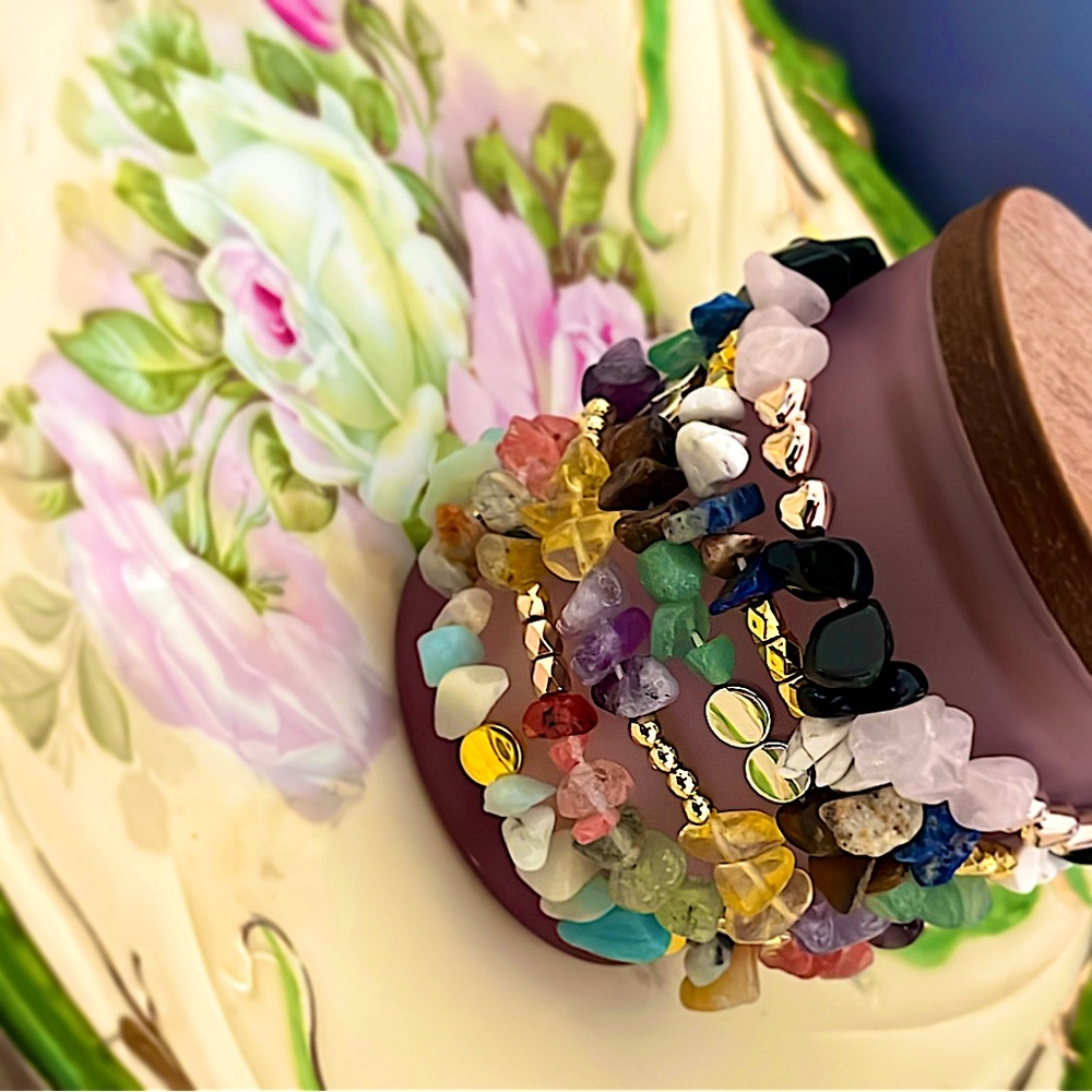 🔮 Handmade Regular Crystal Bracelets 🔮